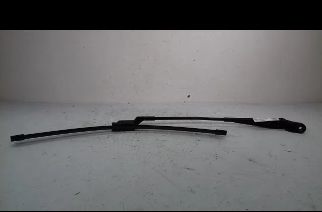 Bras essuie-glace avant droit Skoda FABIA II (542) 1.6 tdi (2010-2014) occasion — photo 2