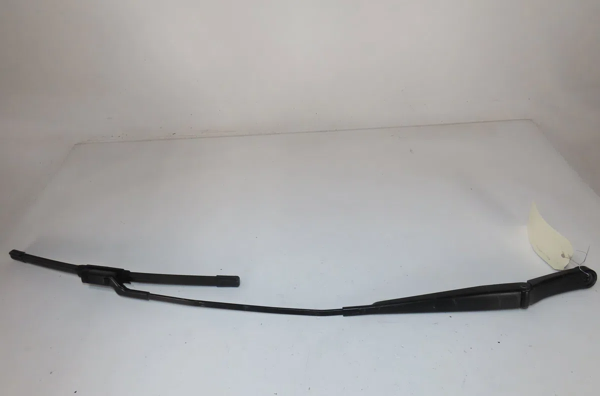 Bras essuie-glace avant droit Volkswagen UP! (121, 122, BL1, BL2, BL3, 123) 1.0 (2011-2020) occasion