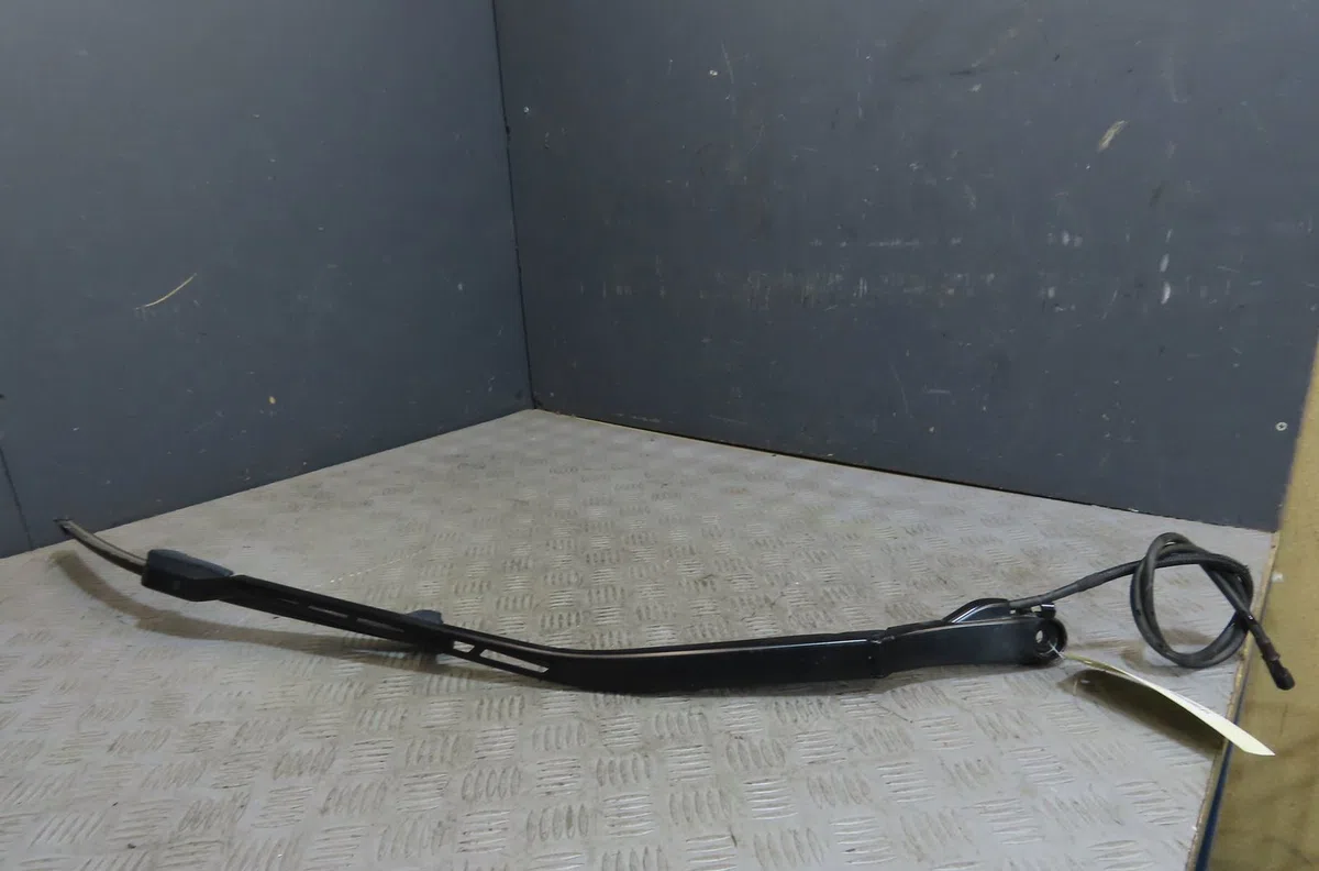 Bras essuie-glace avant droit Volvo S90 II (234) D3 (2016-2018) occasion