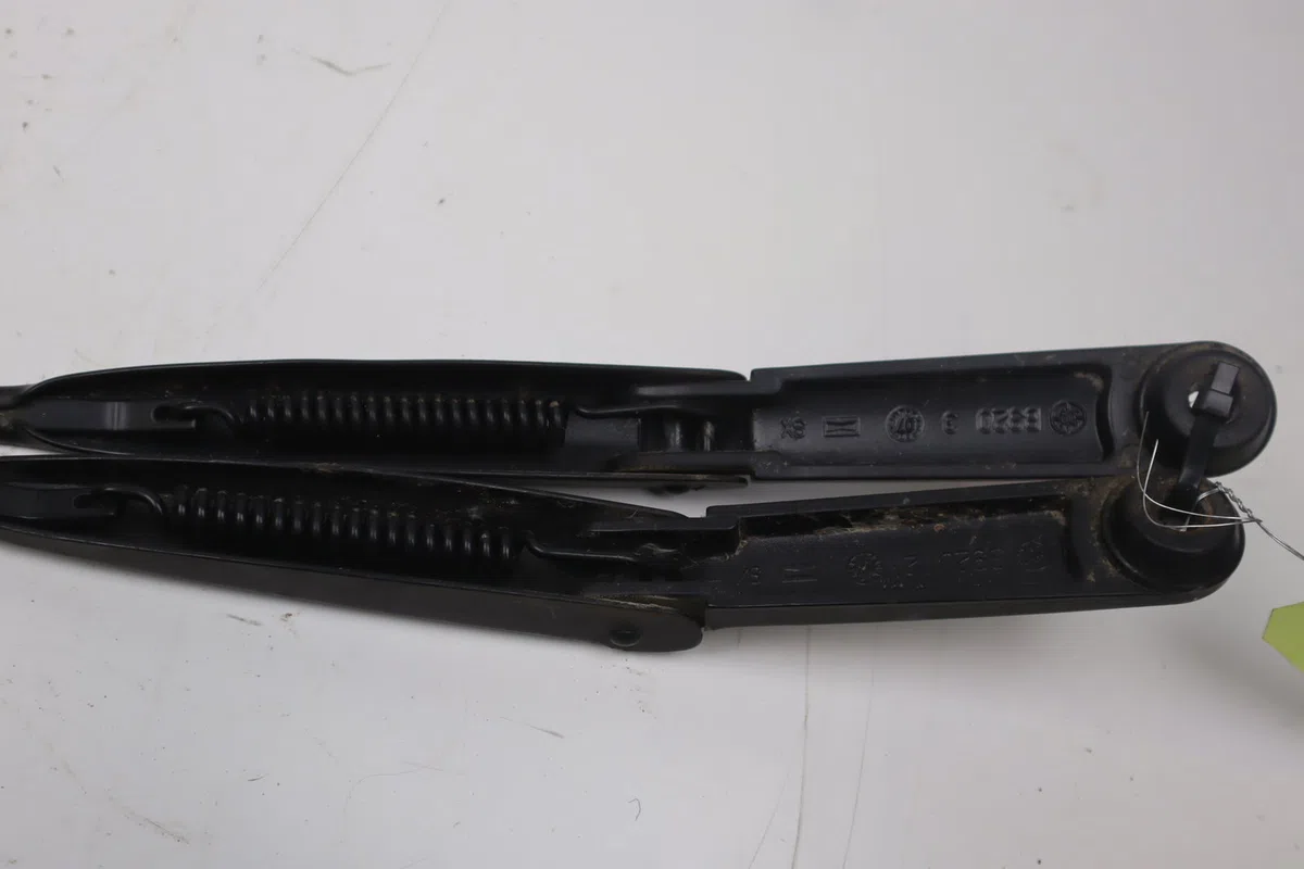 Bras essuie-glace avant Fiat BRAVO II (198_) 1.4 (198axa1b) (2007-2014) occasion — photo 4
