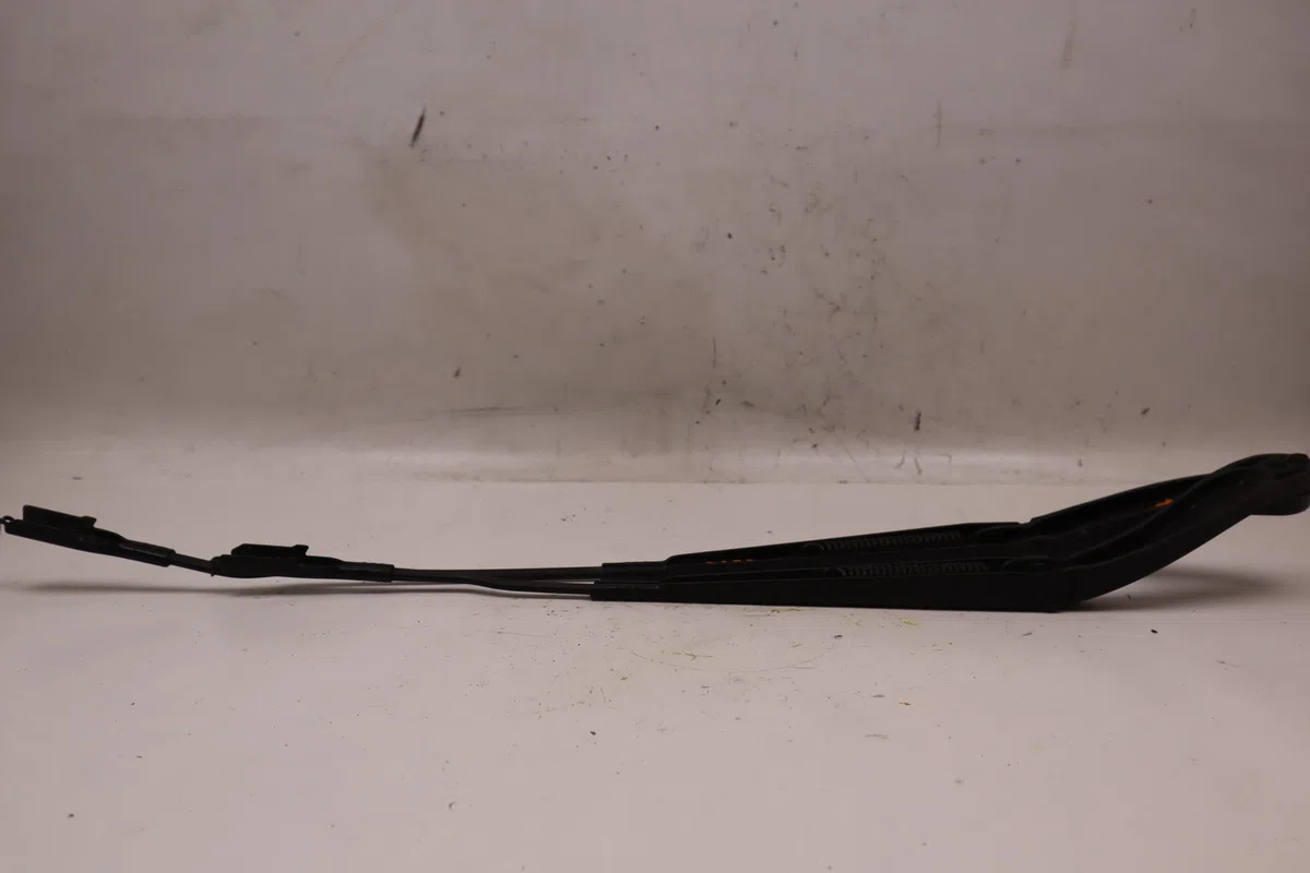 Bras essuie-glace avant Ford C-MAX II (DXA-CB7, DXA-CEU) 1.0 ecoboost (2012-2019) occasion — photo 3