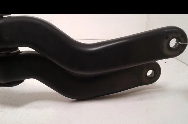 Bras essuie-glace avant Ford FIESTA V (JH_, JD_) 1.4 tdci (2001-2008) 5 portes occasion — photo 2