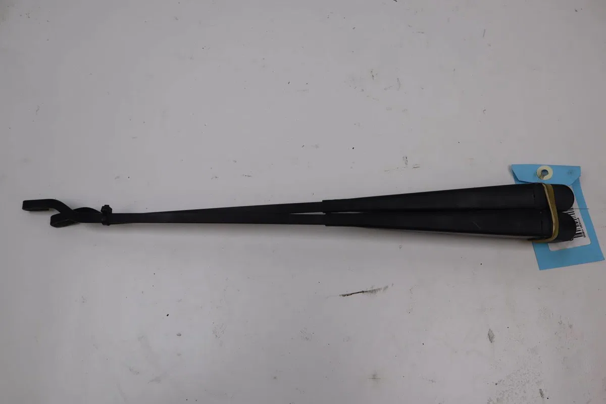 Bras essuie-glace avant Ford KA (RB_) 1.3 i rocam (2002-2008) 3 portes occasion