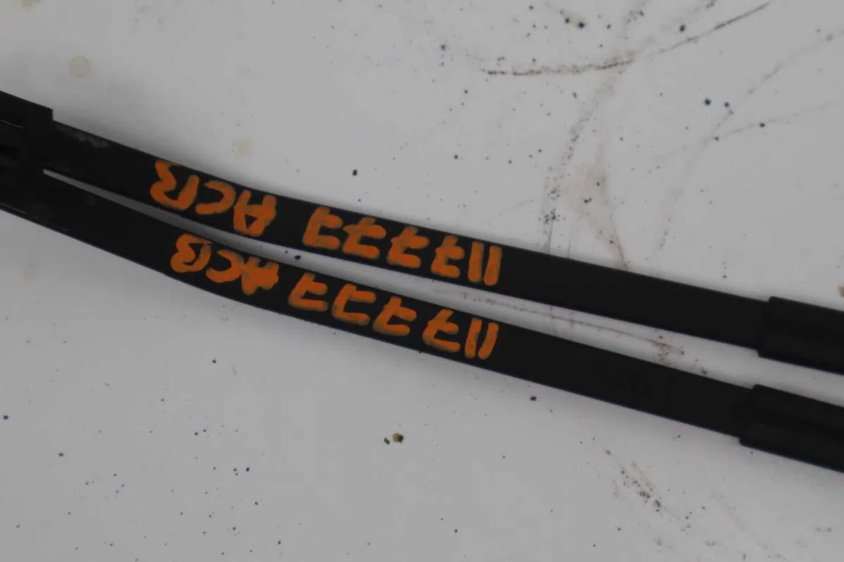 Bras essuie-glace avant Ford RANGER (ET) 3.0 tdci 4x4 (2006-2012) occasion — photo 4