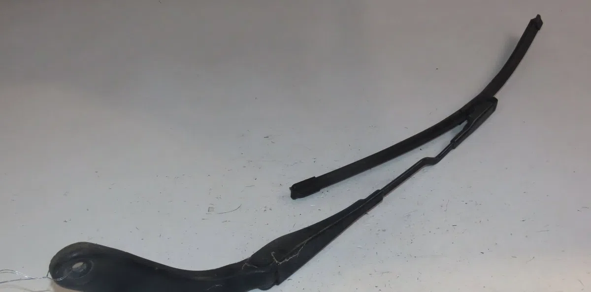 Bras essuie-glace avant gauche Bmw 2 Coupé (F22, F87) 218 d (2014-2015) occasion — photo 3