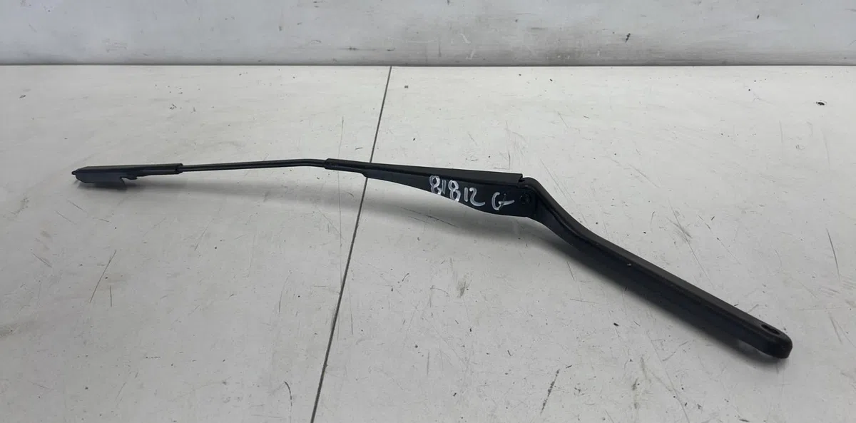 Bras essuie-glace avant gauche BMW SERIE 1 E81 occasion