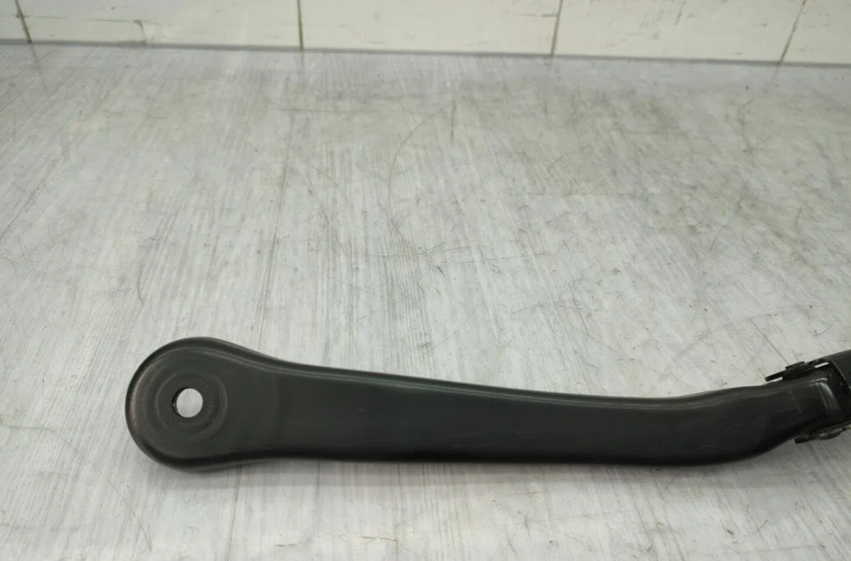 Bras essuie-glace avant gauche BMW SERIE 3 E91 TOURING PHASE 1 BREAK occasion