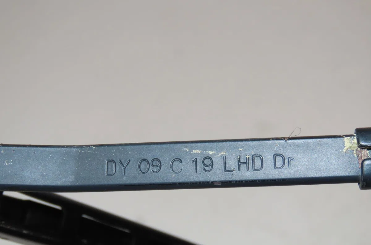 Bras essuie-glace avant gauche Chevrolet MATIZ (M200, M250) 0.8 (2005-2013) occasion — photo 2