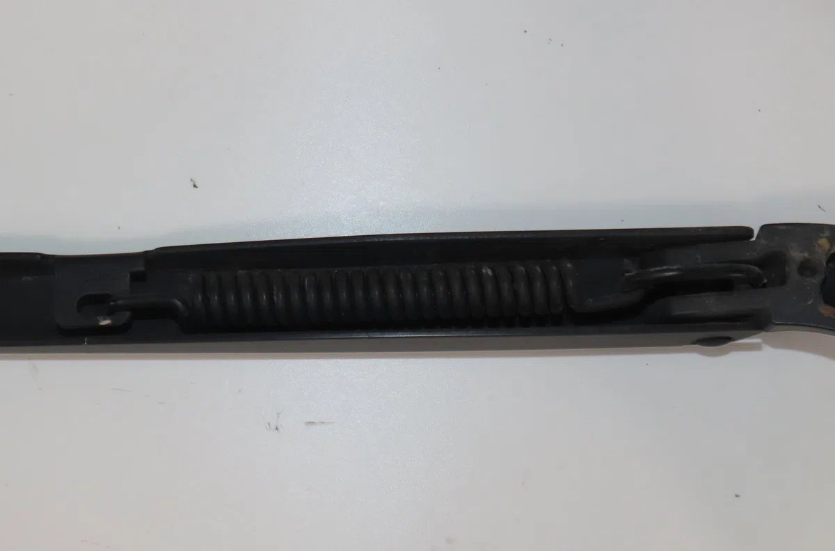 Bras essuie-glace avant gauche Citroen C4 I (LC_) 1.6 16v bio-flex (2007-2008) occasion — photo 2
