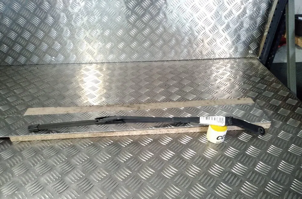 Bras essuie-glace avant gauche Dacia DUSTER (HS_) 1.5 dci (2010-2018) occasion — photo 2