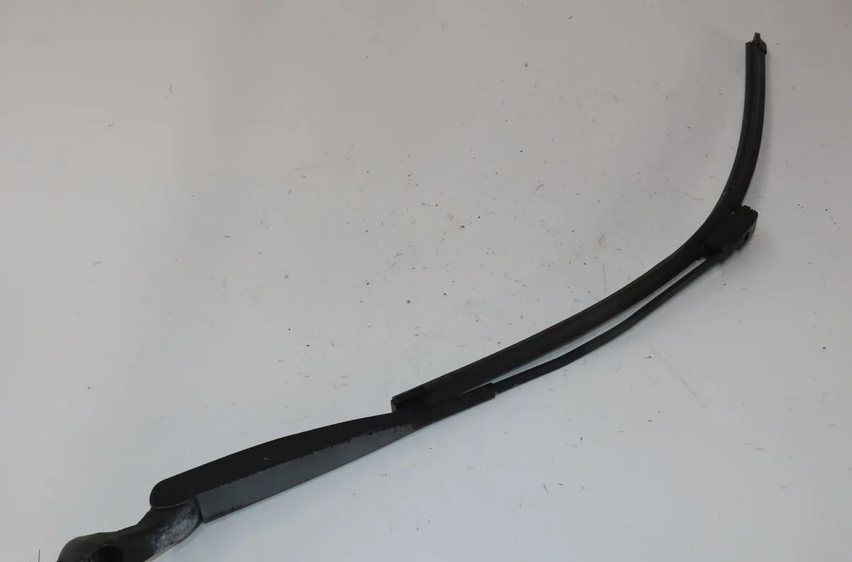 Bras essuie-glace avant gauche Ford KA (RU8) 1.2 (2008-2016) 3 portes occasion