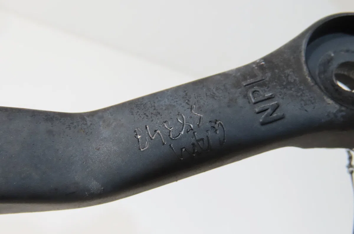 Bras essuie-glace avant gauche Mazda MX-5 I (NA) 1.6 (na6c) (1990-1994) occasion