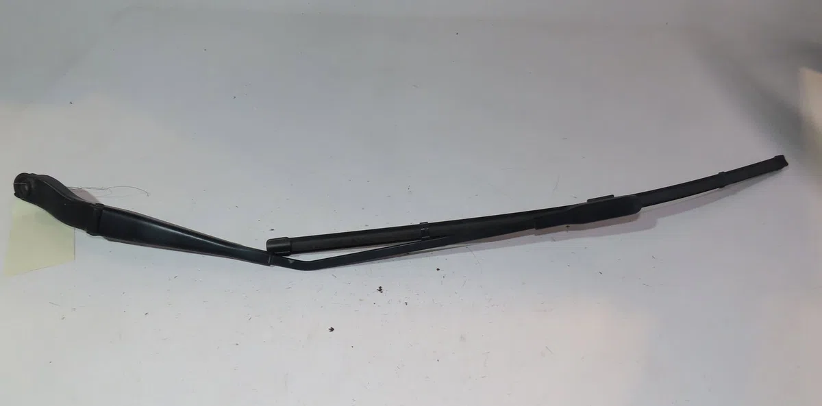 Bras essuie-glace avant gauche Mercedes-benz CLASSE A (W169) A 160 (169.031, 169.331) (2009-2012) occasion