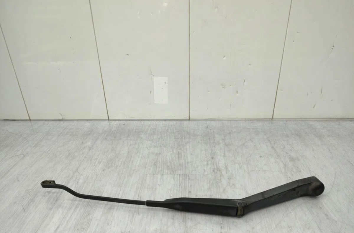 Bras essuie-glace avant gauche NISSAN MICRA 2 PHASE 4 occasion