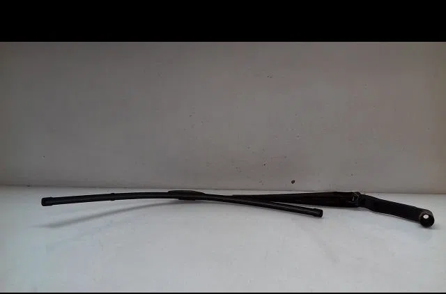 Bras essuie-glace avant gauche Nissan QASHQAI II SUV (J11, J11_) 1.2 dig-t (2013) occasion — photo 2