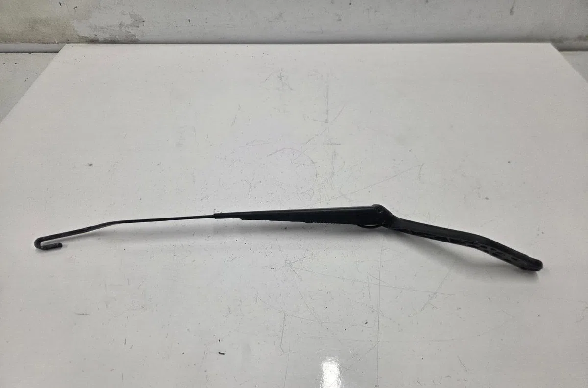 Bras essuie-glace avant gauche PEUGEOT 106 PHASE 2 occasion