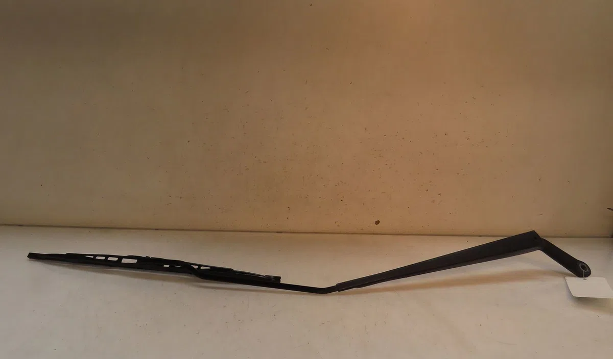 Bras essuie-glace avant gauche Peugeot 206 (2L_, 2M_) 1.4 hdi eco 70 (2009-2013) 5 portes occasion — photo 3