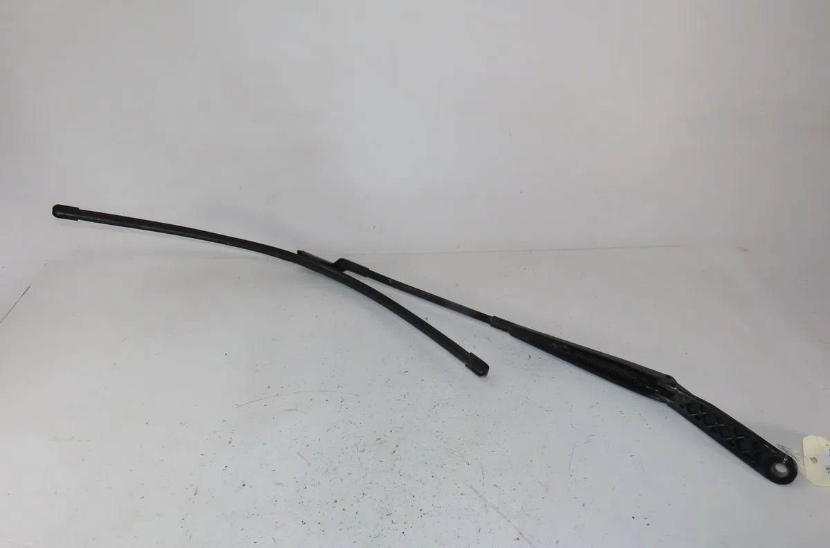 Bras essuie-glace avant gauche Peugeot 308 I (4A_, 4C_) 1.6 hdi (2007-2014) 5 portes occasion