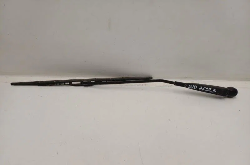 Bras essuie-glace avant gauche RENAULT KANGOO 1 PHASE 2 occasion