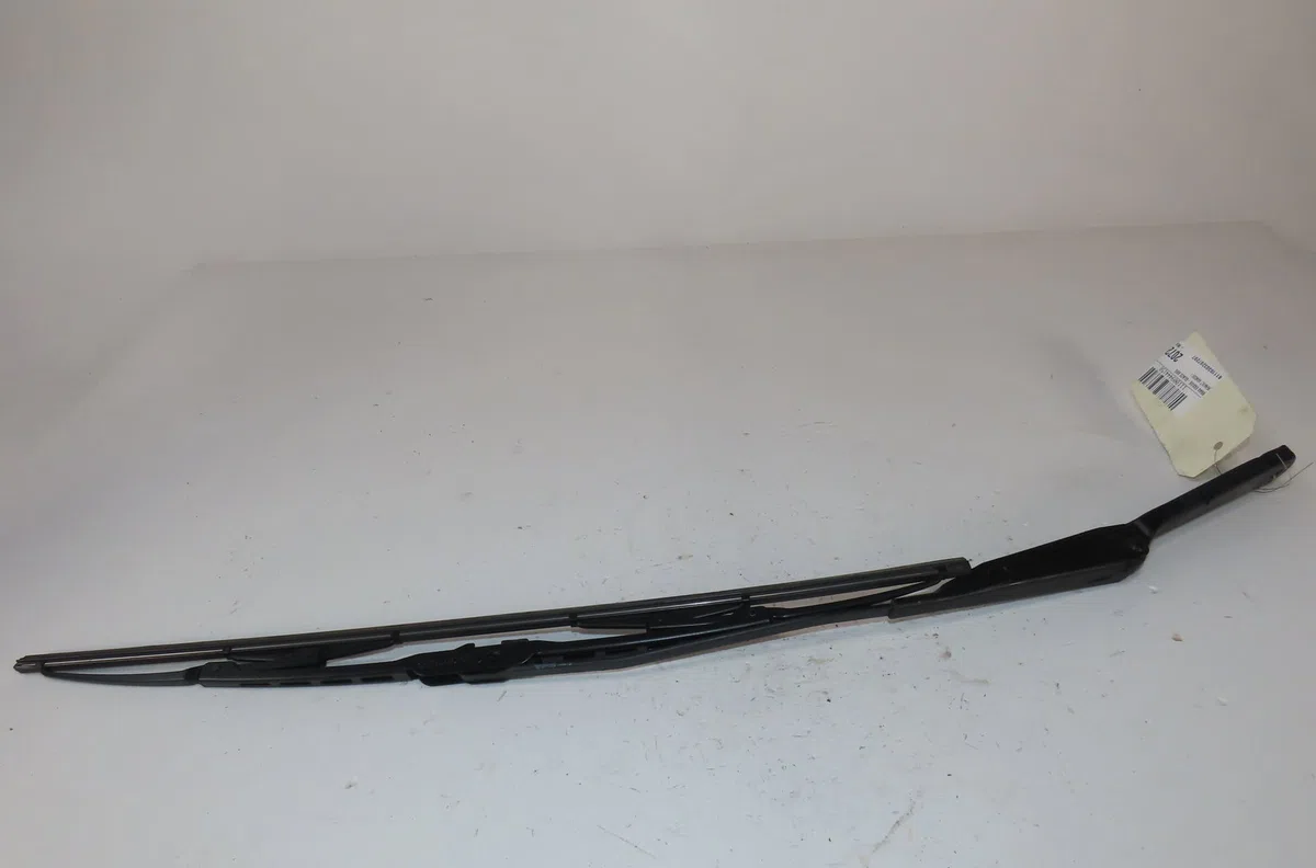 Bras essuie-glace avant gauche Renault KANGOO (KC0-1_) 1.5 dci (kc07) (2001) occasion — photo 3