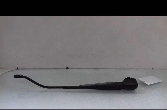 Bras essuie-glace avant gauche Renault MEGANE I Cabriolet (EA0-1_) 1.6 16v (ea04, ea0b, ea11, ea1j) (1999-2003) occasion — photo 3