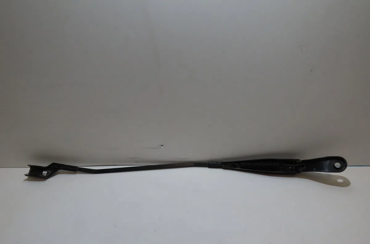 Bras essuie-glace avant gauche Renault ZOE (BFM_) Zoe (2012) 5 portes occasion — photo 2