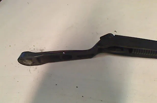 Bras essuie-glace avant gauche SEAT LEON 2005 occasion — photo 2
