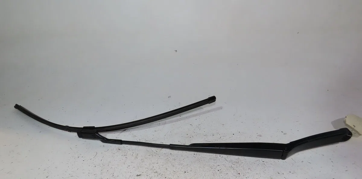 Bras essuie-glace avant gauche Seat LEON ST (5F8) 2.0 tdi (2013-2018) occasion — photo 3