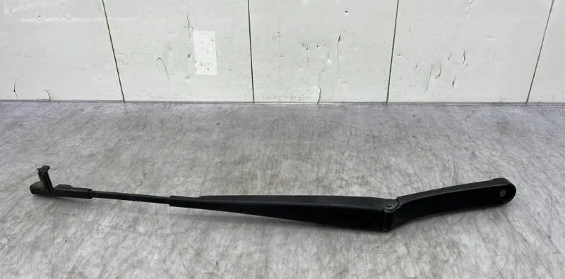 Bras essuie-glace avant gauche SKODA OCTAVIA 2 PHASE 1 occasion