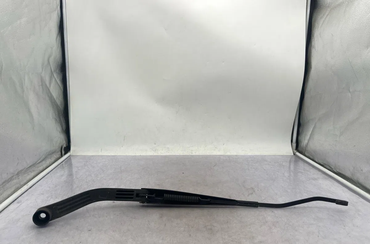 Bras essuie-glace avant gauche SUBARU IMPREZA 1 PHASE 4 BREAK occasion — photo 4