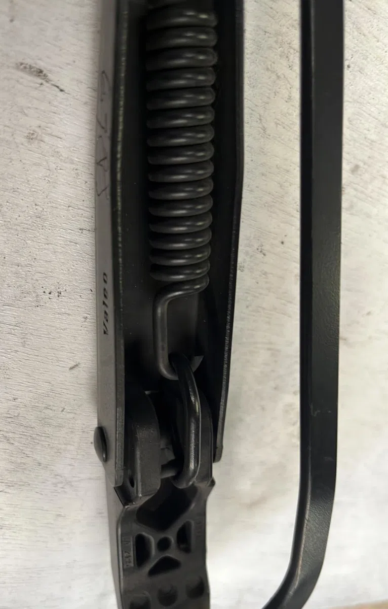 Bras essuie-glace avant gauche Toyota AYGO (_B1_) 1.0 (kgb10_) (2005-2014) 5 portes occasion — photo 2