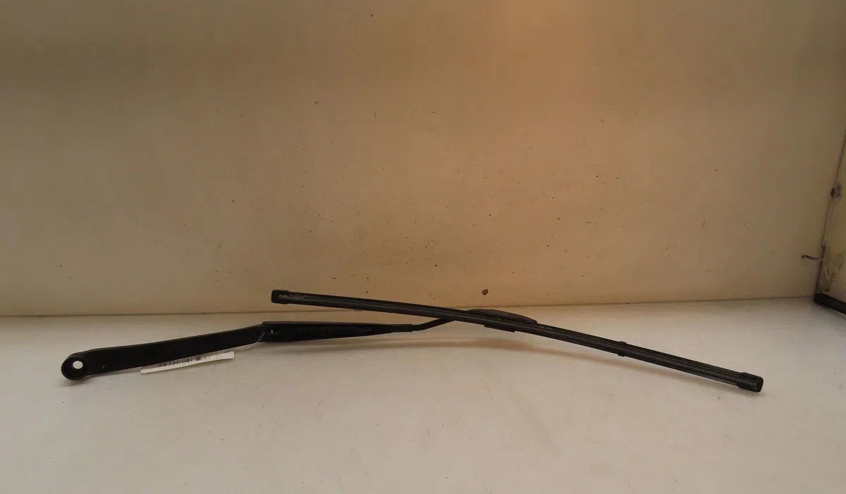 Bras essuie-glace avant gauche TOYOTA RAV4 2002 occasion — photo 2
