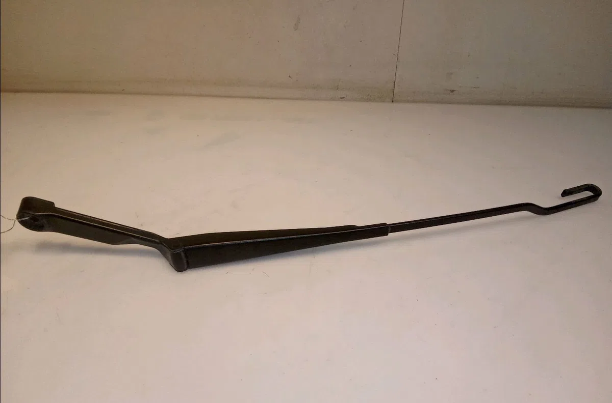Bras essuie-glace avant gauche Volkswagen GOLF III (1H1) 1.9 tdi (1993-1997) occasion — photo 4