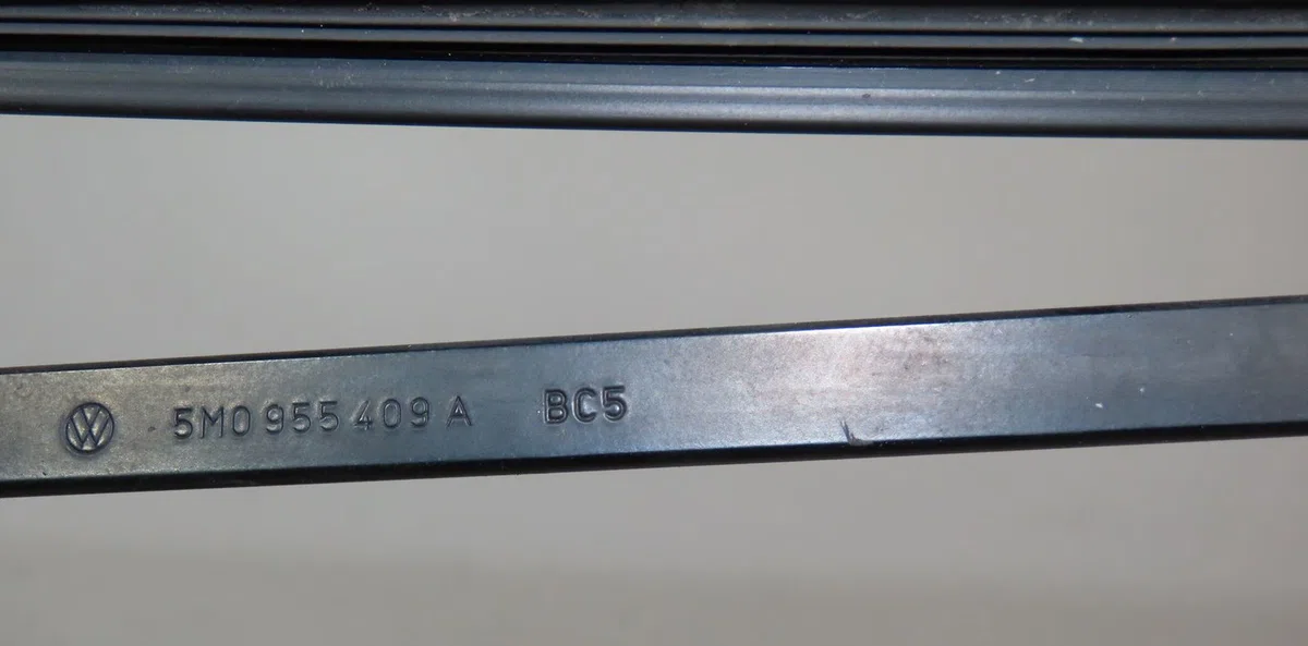 Bras essuie-glace avant gauche Volkswagen GOLF PLUS V (5M1, 521) 1.6 fsi (2004-2008) occasion — photo 2