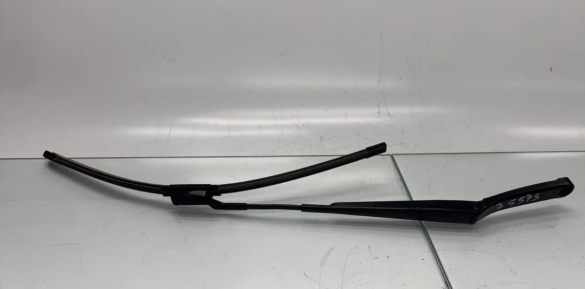 Bras essuie-glace avant gauche VOLKSWAGEN POLO 5 PHASE 2 occasion