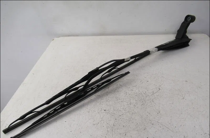 Bras essuie-glace avant Hyundai I20 I (PB, PBT) 1.2 (2008-2012) occasion — photo 2