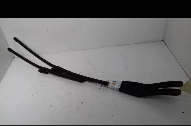 Bras essuie-glace avant Opel ASTRA H GTC (A04) 1.7 cdti (l08) (2005-2010) 3 portes occasion — photo 2