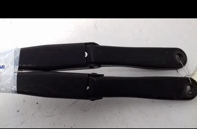Bras essuie-glace avant Opel ASTRA H GTC (A04) 1.7 cdti (l08) (2005-2010) 3 portes occasion — photo 4