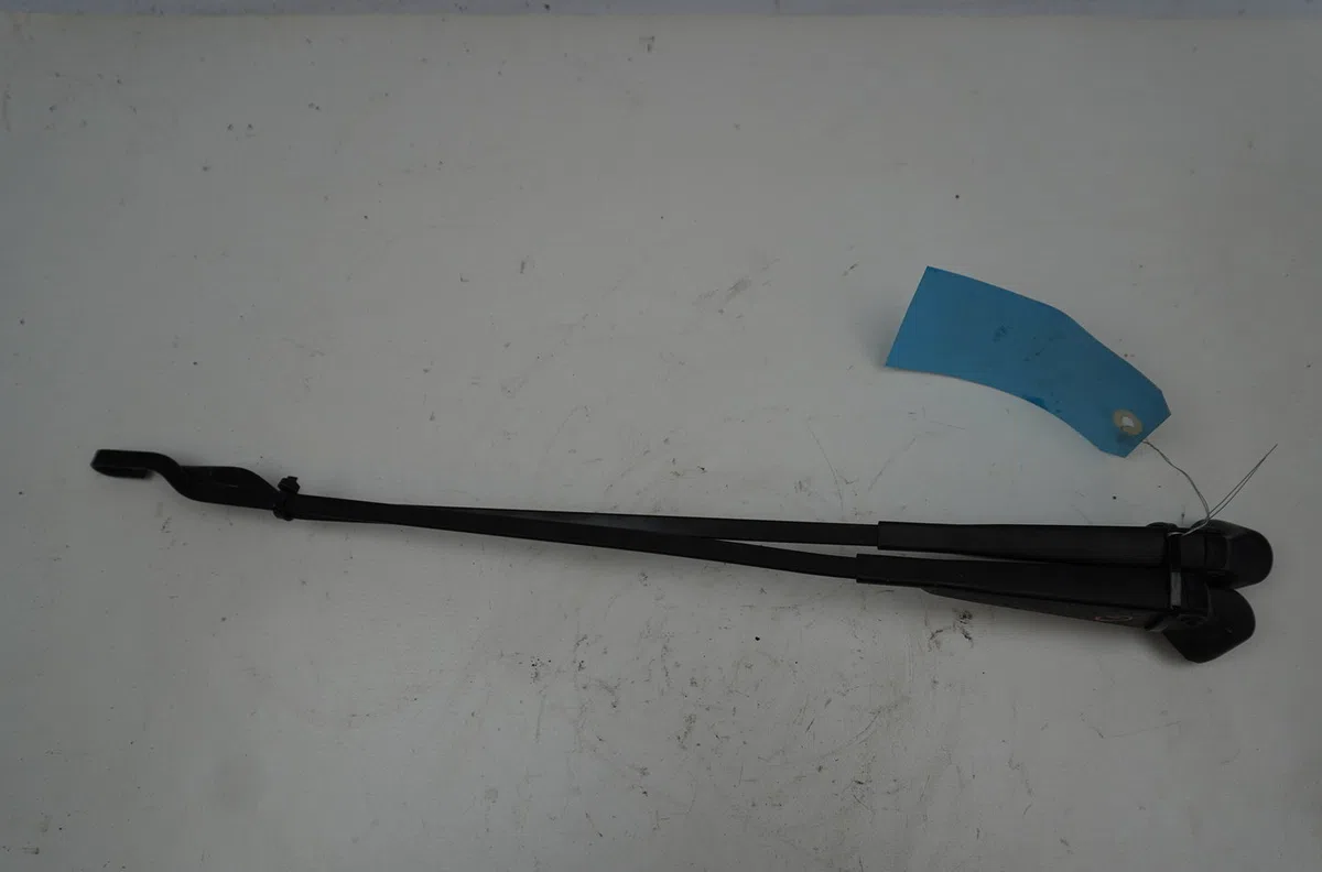 Bras essuie-glace avant Opel CORSA B (S93) 1.4 i (f08, f68, m68) (1993-2000) occasion — photo 2