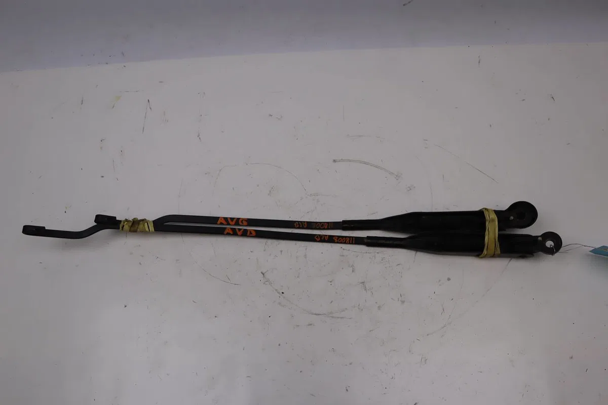 Bras essuie-glace avant Opel CORSA C (X01) 1.2 (f08, f68) (2000-2009) occasion — photo 3