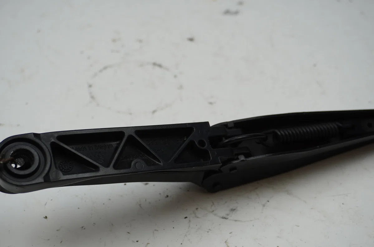 Bras essuie-glace avant Opel MERIVA B Monospace (S10) 1.7 cdti (75) (2010-2017) occasion — photo 2