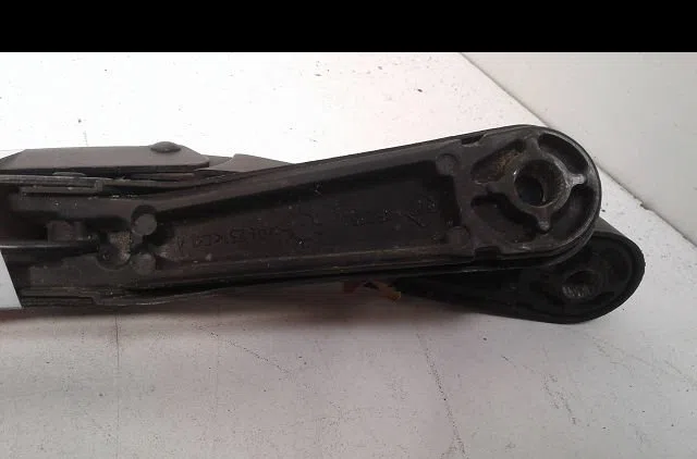 Bras essuie-glace avant Opel ZAFIRA A Monospace (T98) 2.0 dti 16v (f75) (2000-2005) 5 portes occasion — photo 4