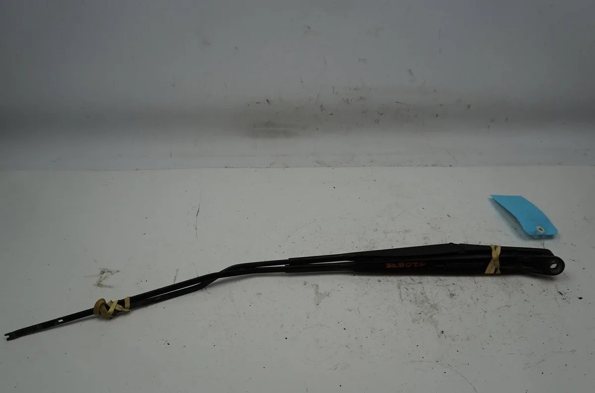 Bras essuie-glace avant Renault CLIO III Grandtour (KR0-1_) 1.2 16v (kr0p) (2007-2012) occasion — photo 2