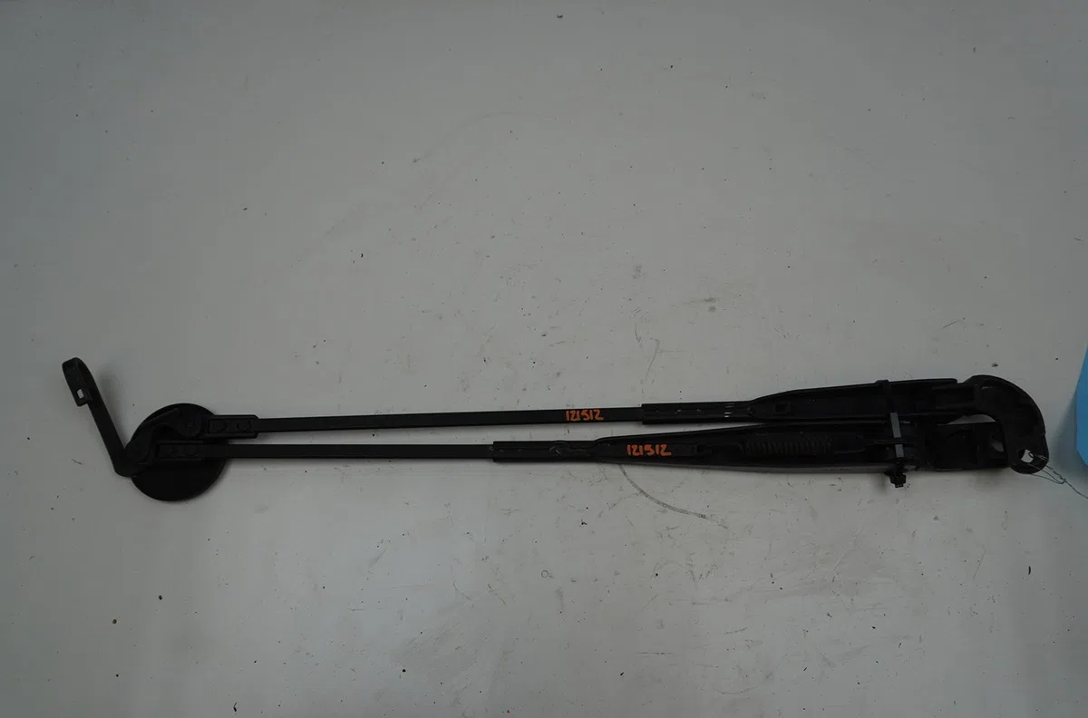 Bras essuie-glace avant Renault TWINGO I (C06_) 1.2 16v (c06c, c06d, c06k) (2001-2007) 3 portes occasion — photo 4