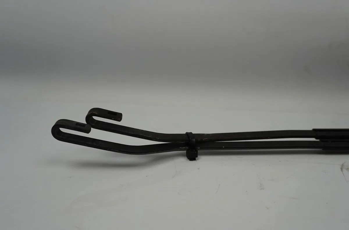 Bras essuie-glace avant Suzuki IGNIS I (FH) 1.3 4wd (rg413) (2000-2003) occasion — photo 4
