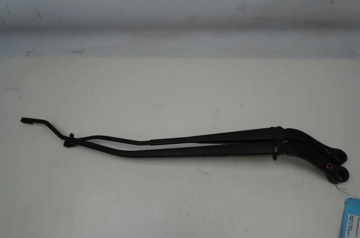 Bras essuie-glace avant Suzuki VITARA (LY) 1.6 allgrip (apk 416) (2015) occasion