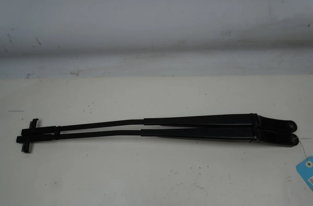 Bras essuie-glace avant Volkswagen TOURAN (1T1, 1T2) 2.0 tdi 16v (2003-2010) 5 portes occasion