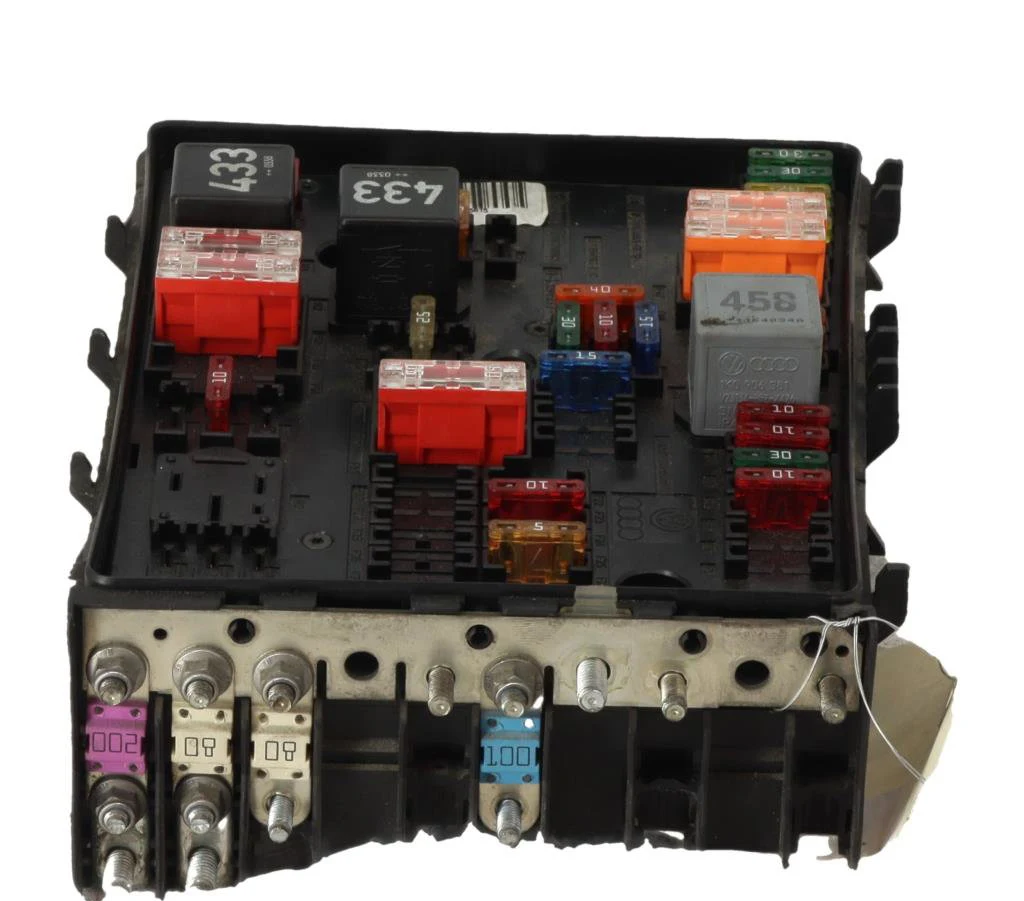 Bsm (boitier servitude moteur) AUDI A3 2 PHASE 1 occasion