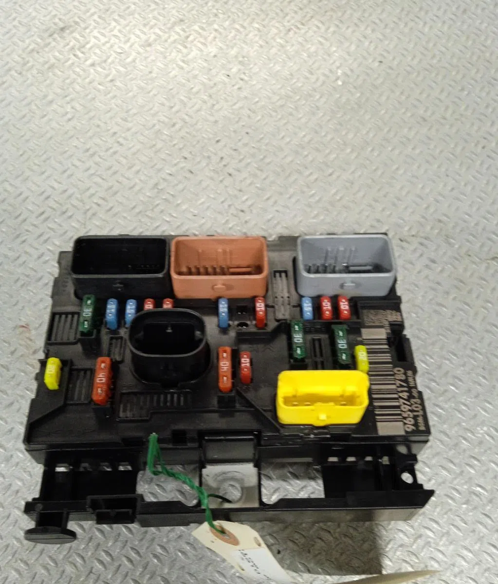 Bsm (boitier servitude moteur) CITROEN C3 1  C3 1 PHASE 2 occasion