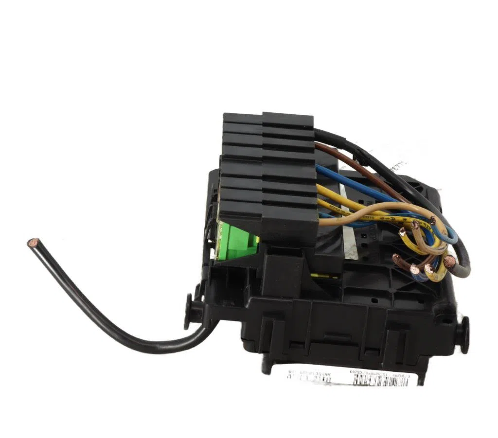 Bsm (boitier servitude moteur) Citroen C3 I (FC_, FN_) 1.4 i (2002-2010) 5 portes occasion — photo 3